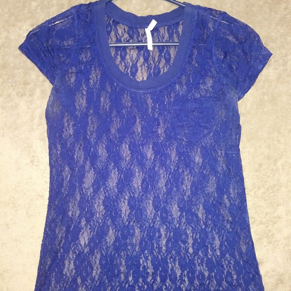 H&M lace shirt